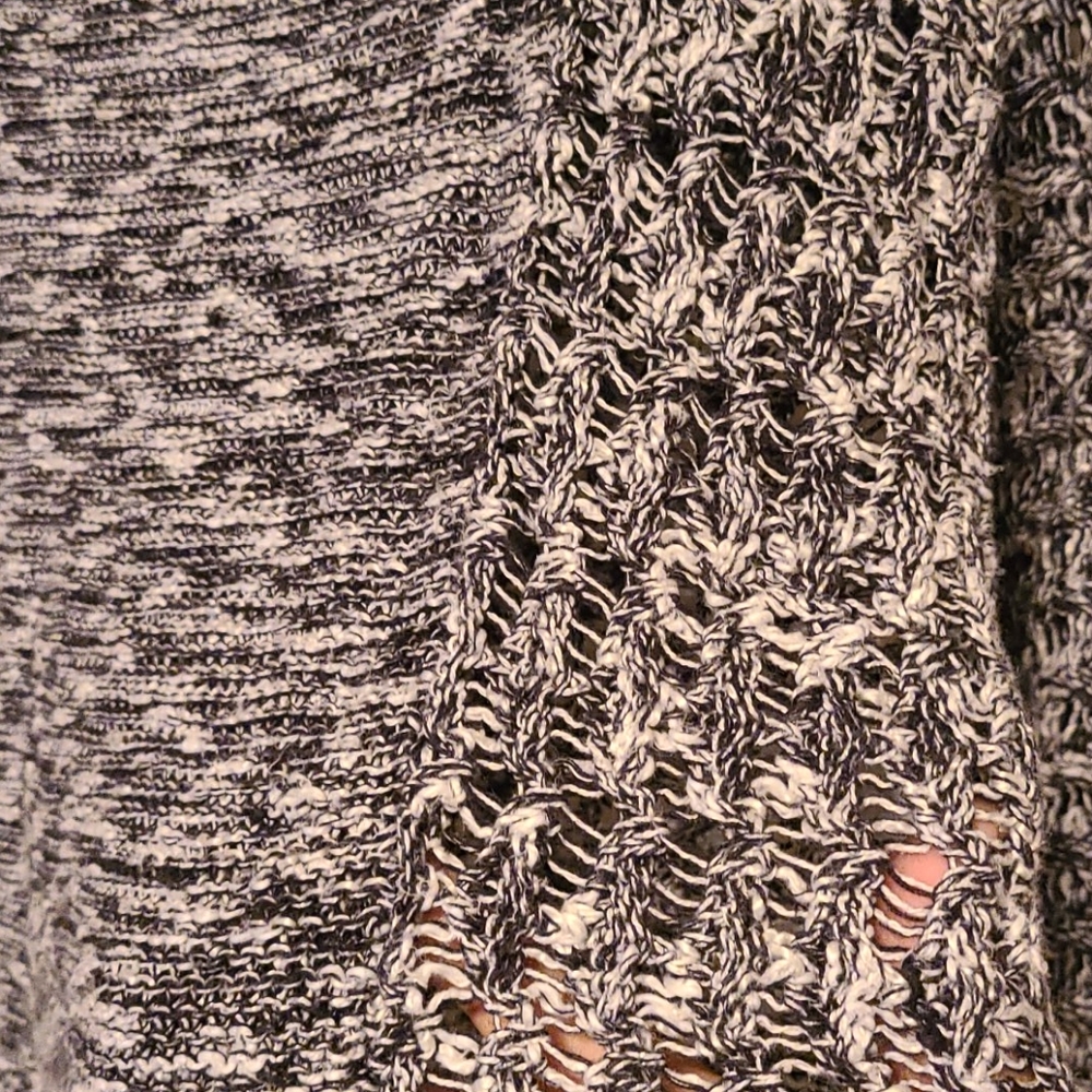 Buffalo sweater - Picture 3 of 4